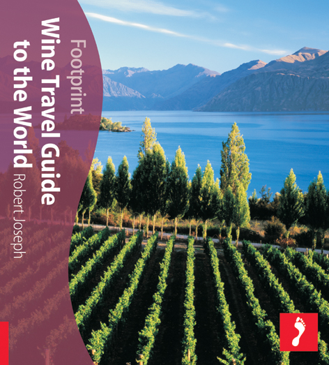 detail Wine Travel Guide to the World 1