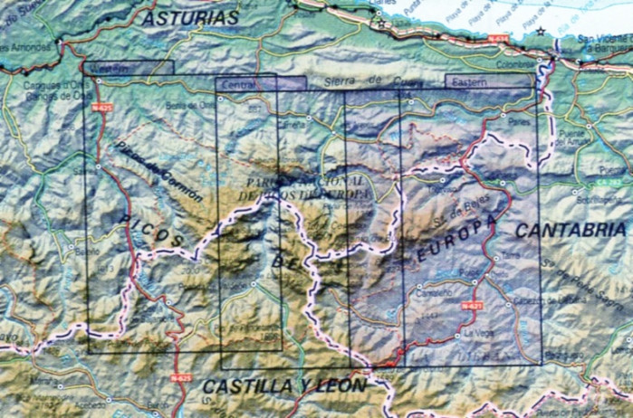 detail Picos de Europa NP průvodce s mapovým setem IGN.ES