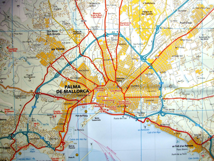 detail Malorka Jih (Mallorca South) 1:40.000 turist. mapa RKH