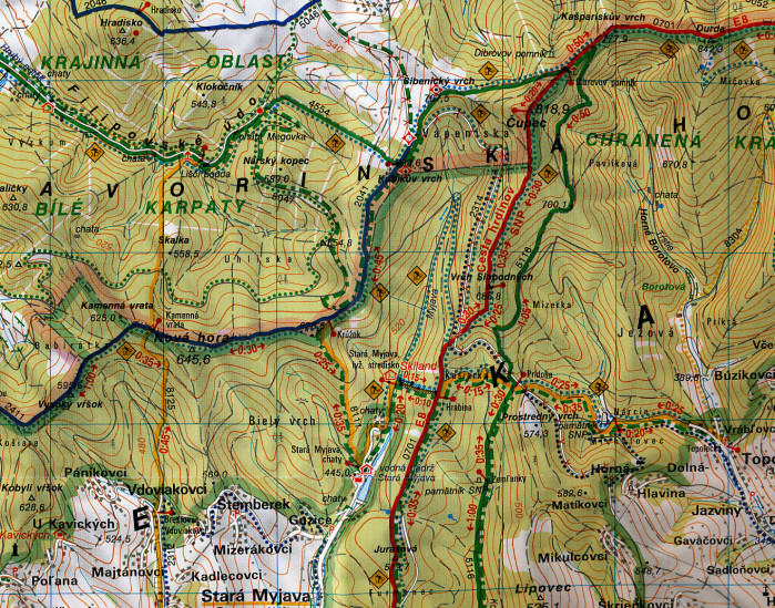 detail Malé Karpaty - Bradlo 1:50.000 turistická mapa #129 VKÚ
