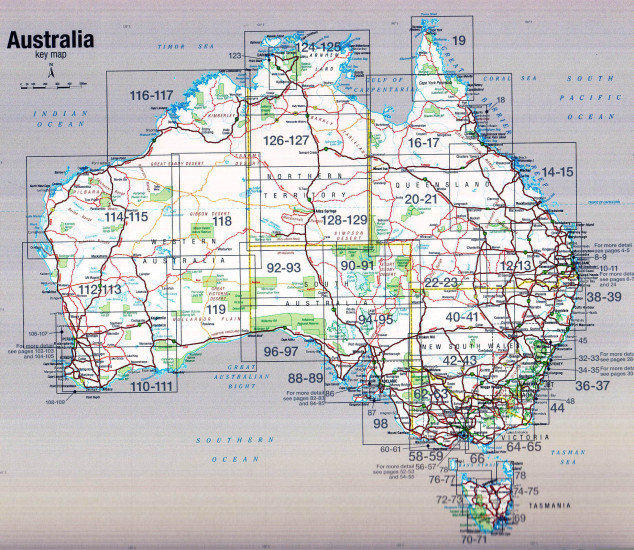 detail Australia Touring Atlas HEMA