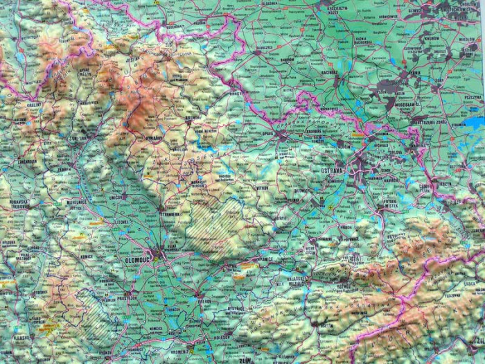 detail Česká Republika 1:500t reliéfní mapa HP