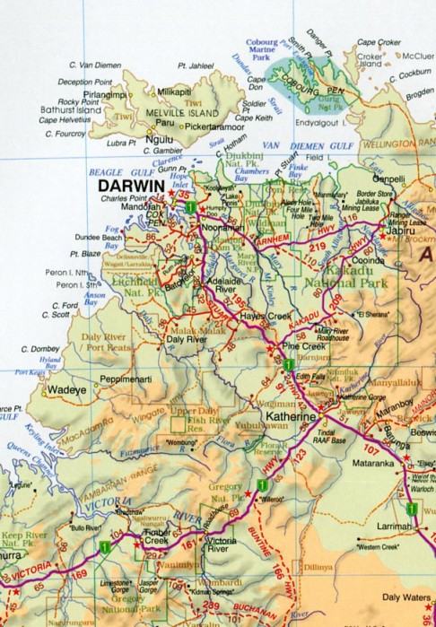 detail Australia Terrain map 1:4,5m HEMA
