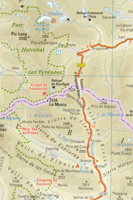 detail Pyreneje 1:250.000 mapa RKH
